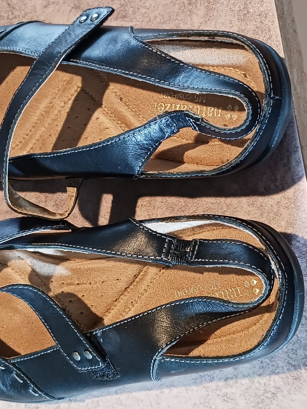 Naturalizer Black Leather Slingback Sandals